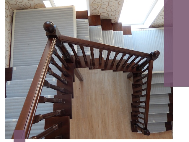 П-образные лестницы под ключ в Анапе — изготовление и монтаж