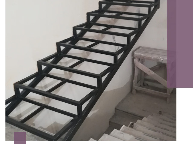 Демонтаж лестниц на металлокаркасе в Анапе: быстрый вывоз и разбор