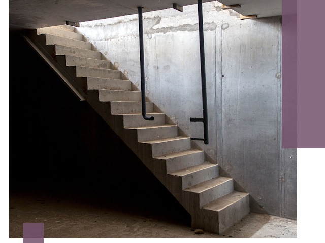 Изготовление и монтаж лестниц в подвале в Анапе