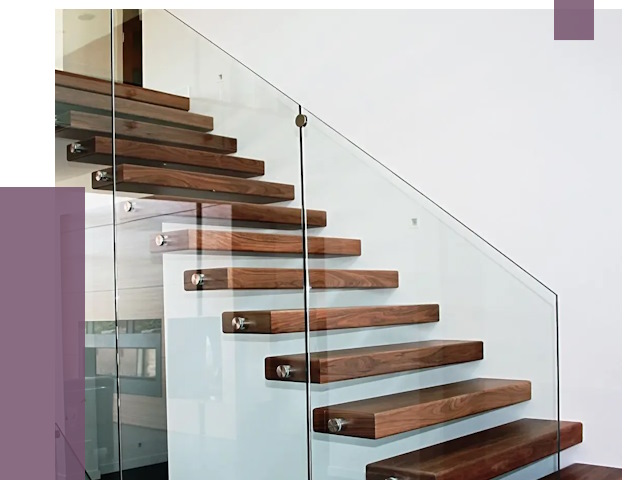 Стеклянные перила для лестницы в Анапе от 15057 руб.