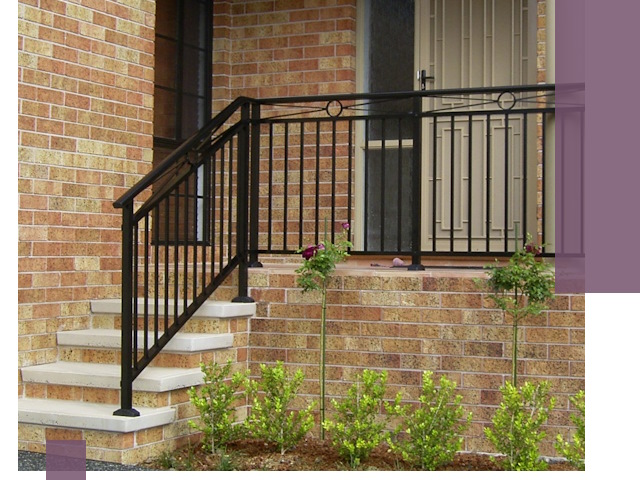 Уличные перила из металла под ключ в Анапе