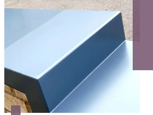 Крышки на парапет в Анапе: изготовление и монтаж под ключ